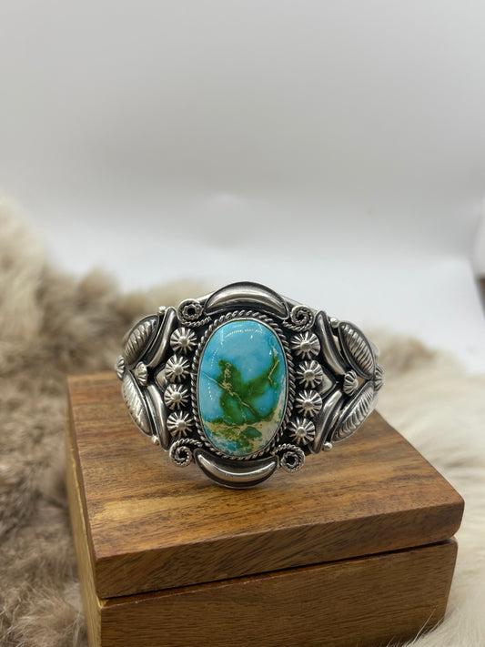 Sonoran Gold cuff by "DG", Navajo