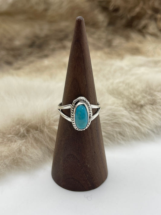 8.0 Single Oval Turquoise Ring by Gerald Joe, Navajo