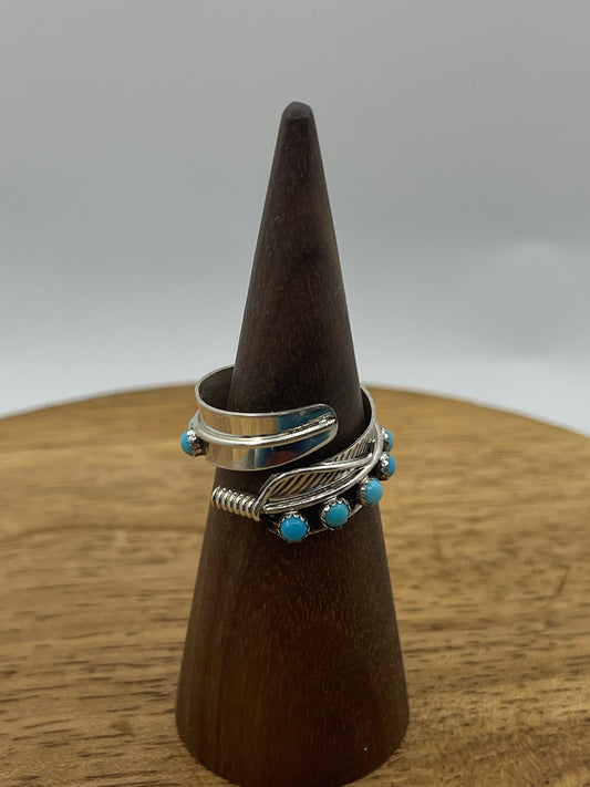 LOT 25 9/20 Adjustable Feather Turquoise Ring by Aaron Davis, Navajo