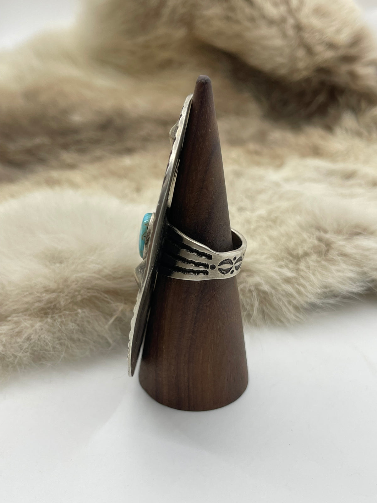 9.0 XL Conch Ring with Kingman Turquoise by Calvin Martinez, Navajo