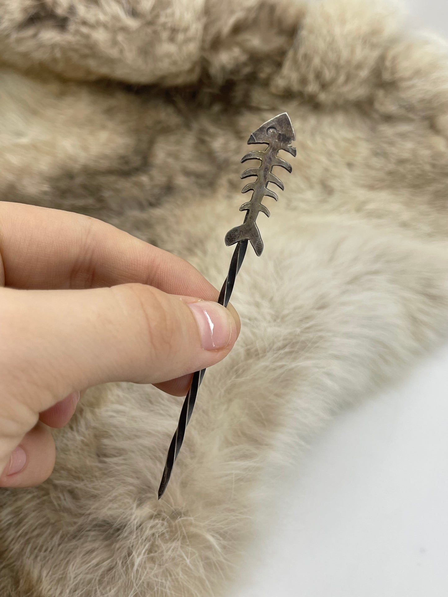 Fish Bones Sterling Hat Toothpick by Bad Bronc