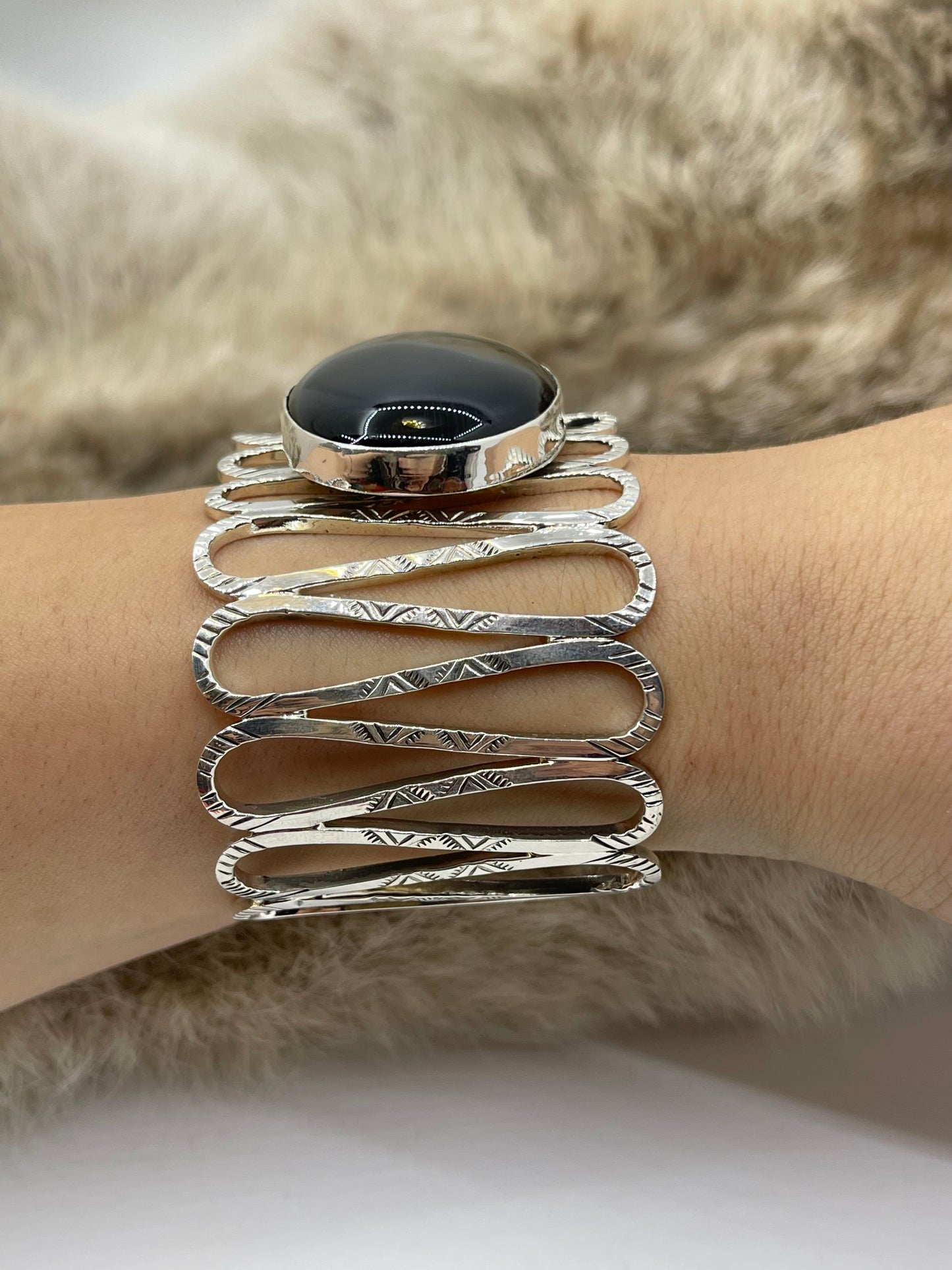 7" Black Onyx Teardrop Cuff by Maxie Bahe, Navajo