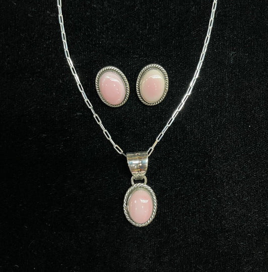 Pink Conch Shell Pendant by Zia, Post Earrings, and Paperclip Chain Set
