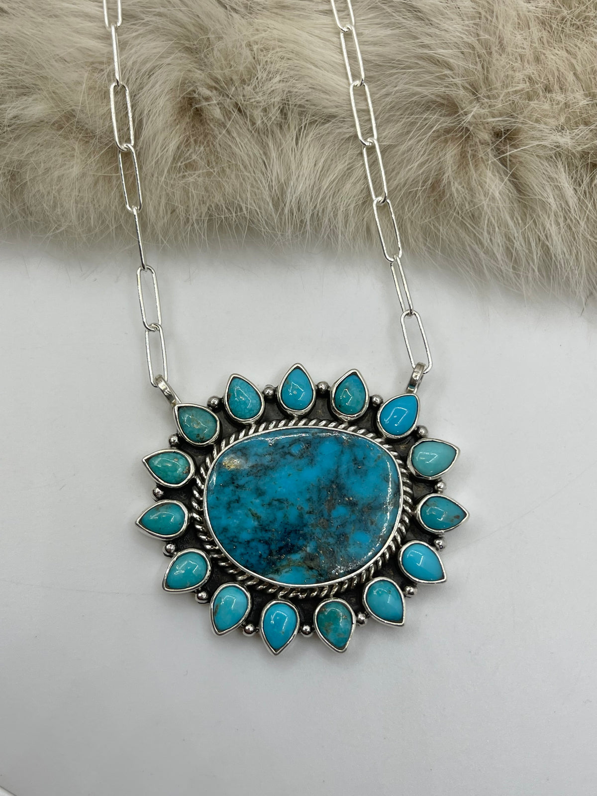18" Turquoise Cluster Necklace