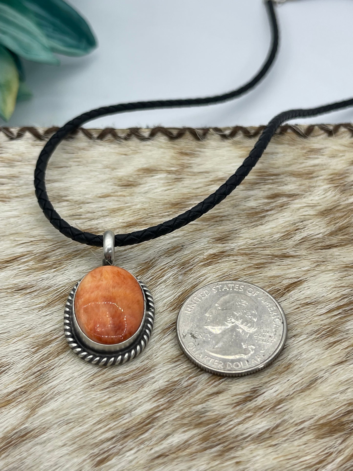 18" Orange Spiny Oyster Pendant Necklace
