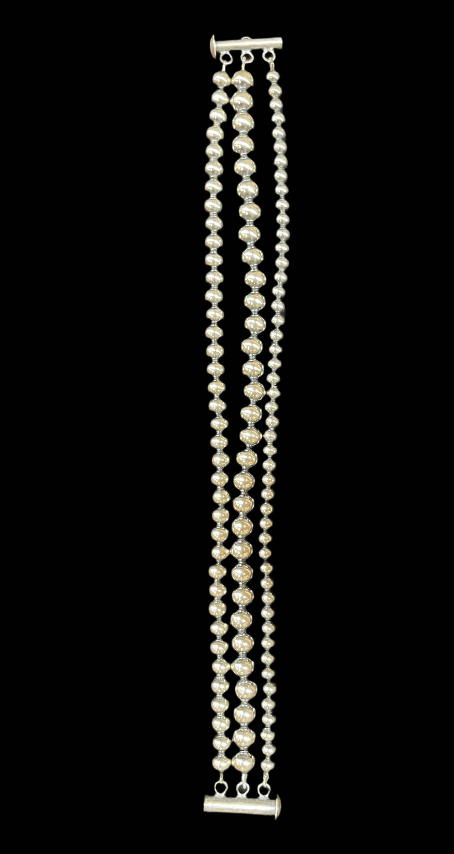 6 3/4" 3 Strand 3mm, 4mm, and 5mm Navajo Pearl Bracelet