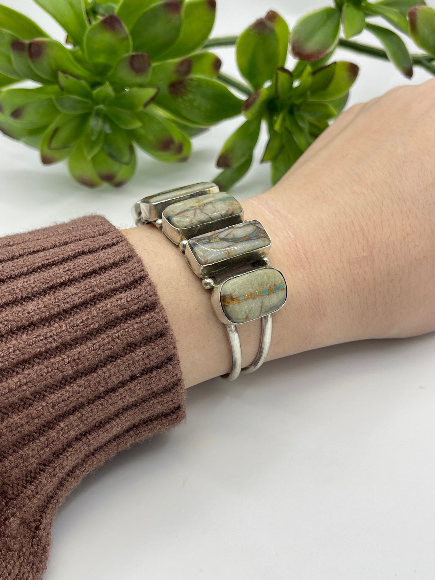 5.5" - 7" 5 Stone Royston Ribbon Turquoise Cuff