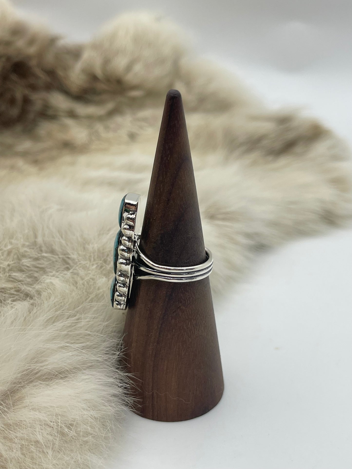 7.5 3 Stone Kingman Turquoise Ring