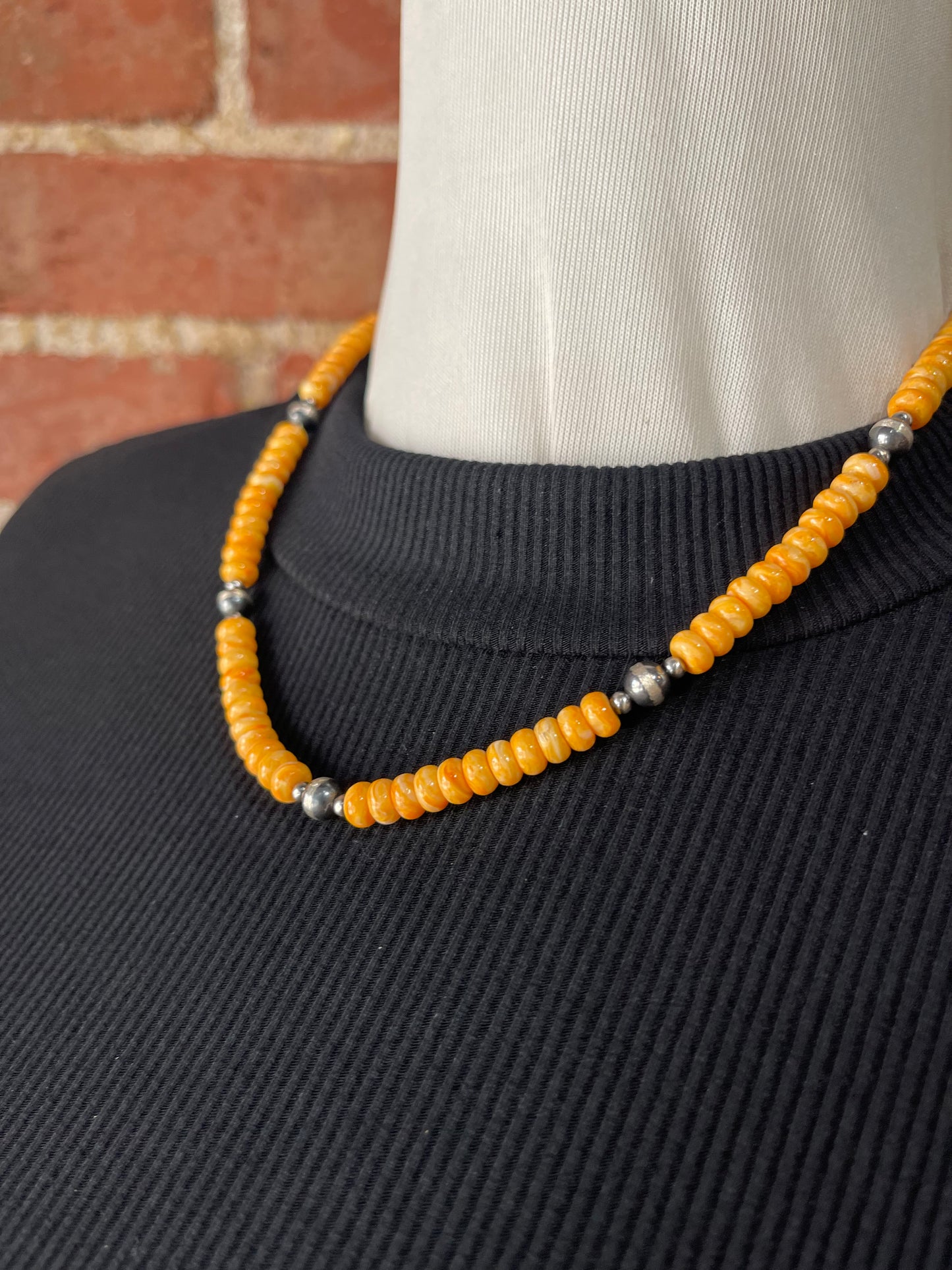 18" 6mm Orange Spiny Oyster and Navajo Pearls Necklace