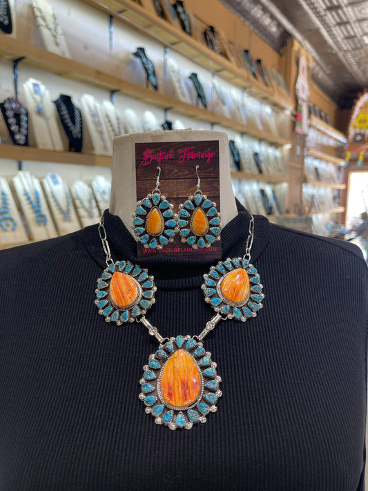 18" Spiny Oyster & Turquoise Cluster Necklace & Earring Set by Darlene Begay, Navajo