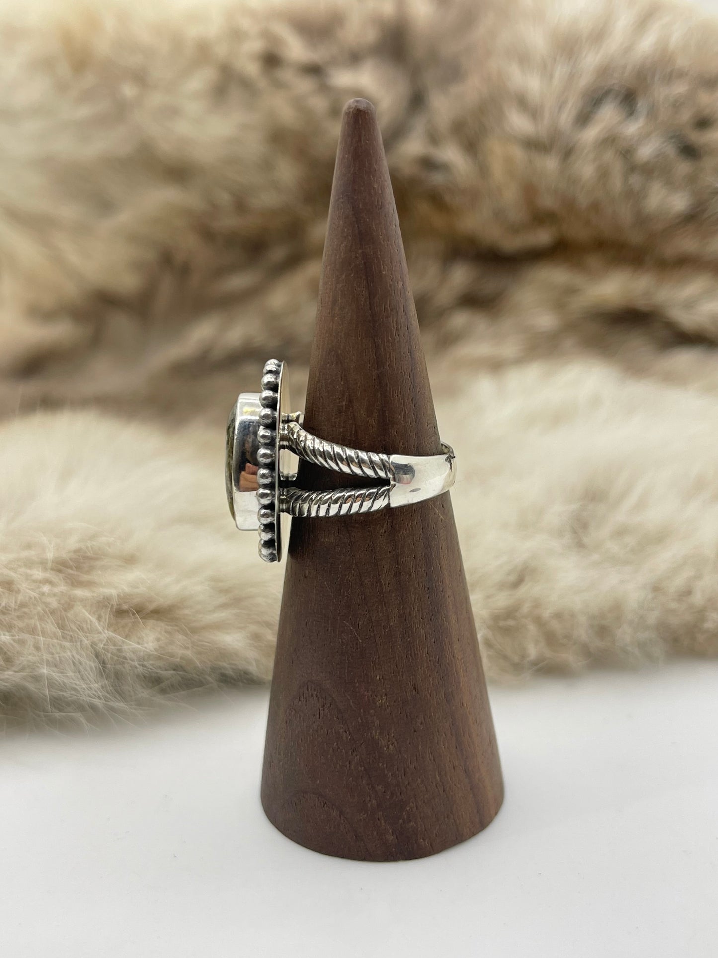 7.0 Palomino Ring
