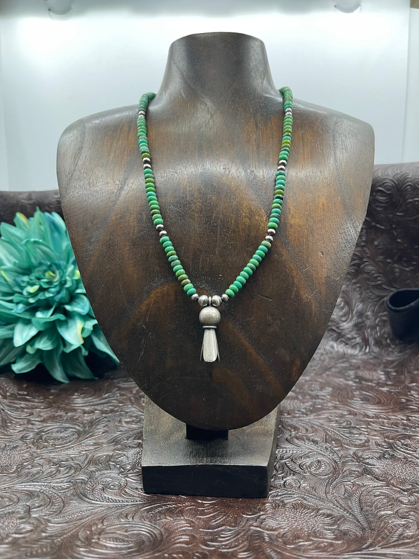 17" Emerald Valley Turquoise with Silver Blossom Necklace