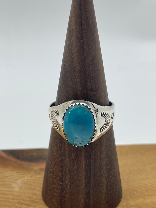 10.0 Turquoise Oval Ring by Mary Lincoln, Navajo