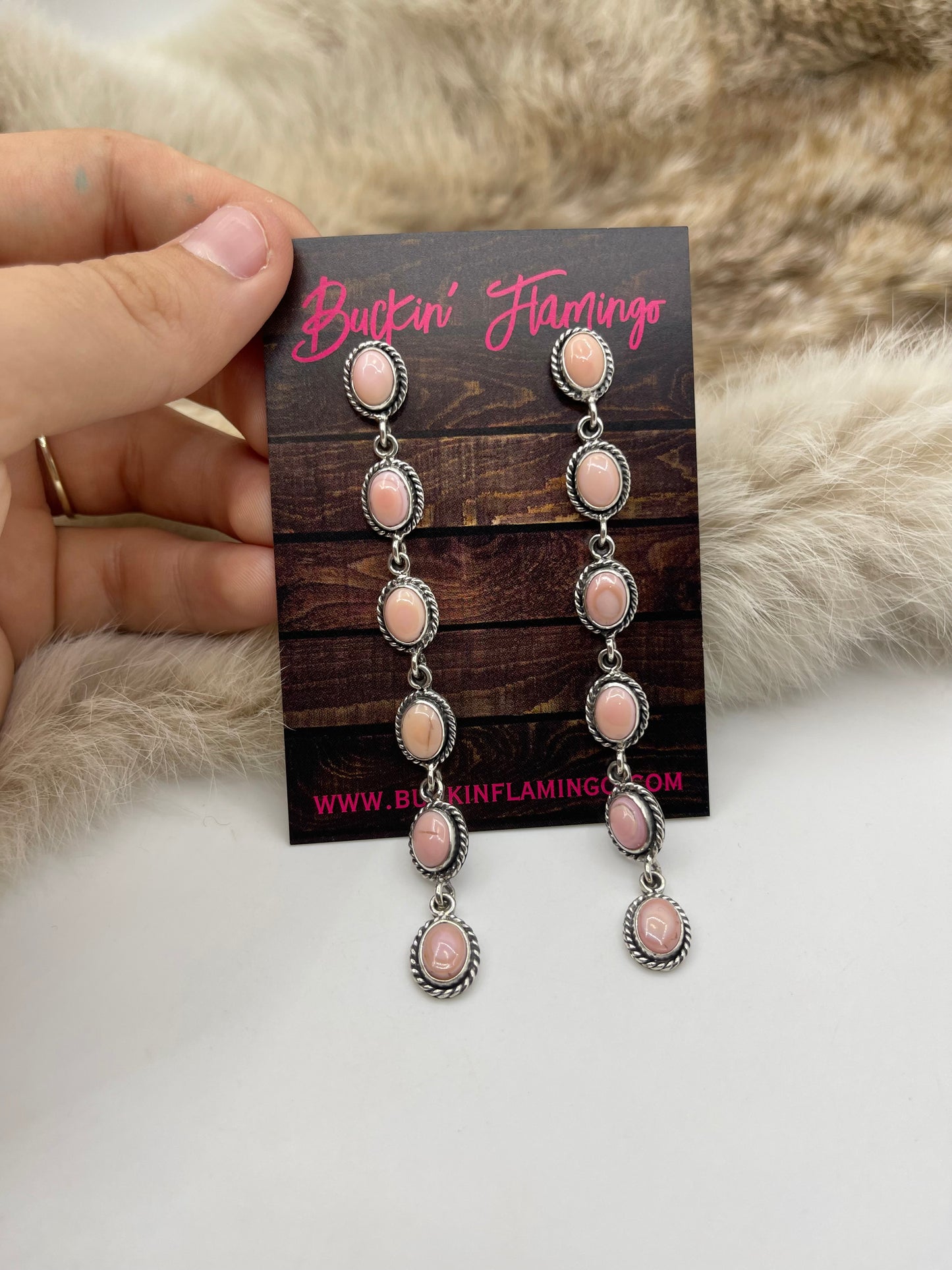 6 Stone Pink Conch Shell Drop Earring with Rope Border