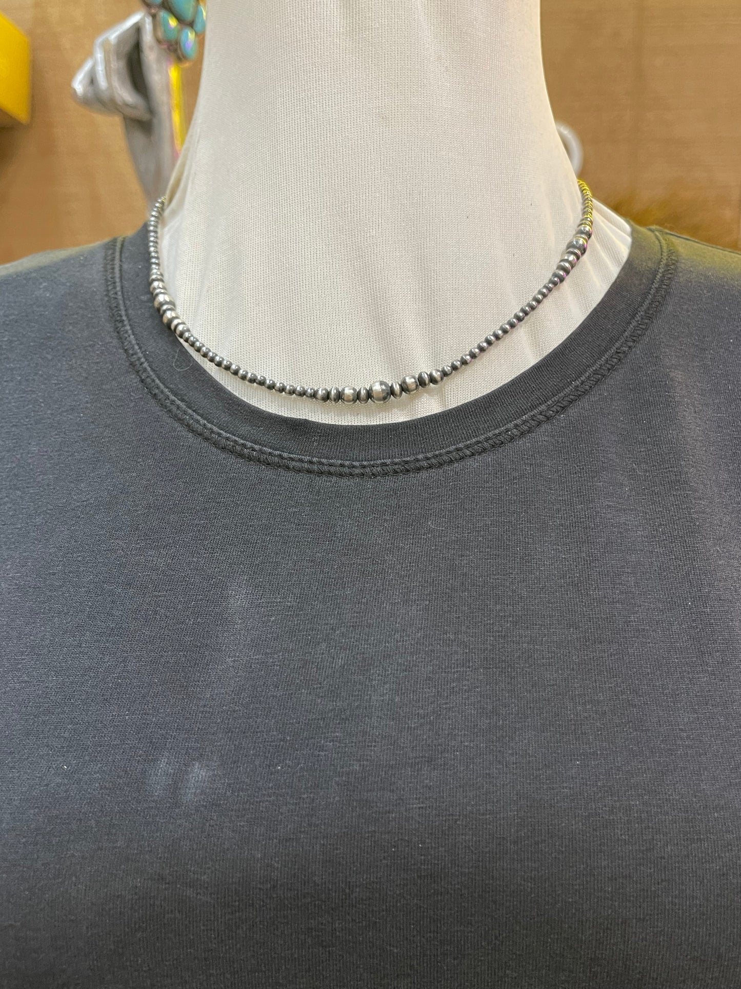 18" Graduated Navajo Pearls