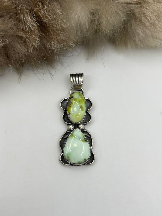 10.5 mm bale Palomino 2 Stone Pendant Gilbert Nez, Navajo