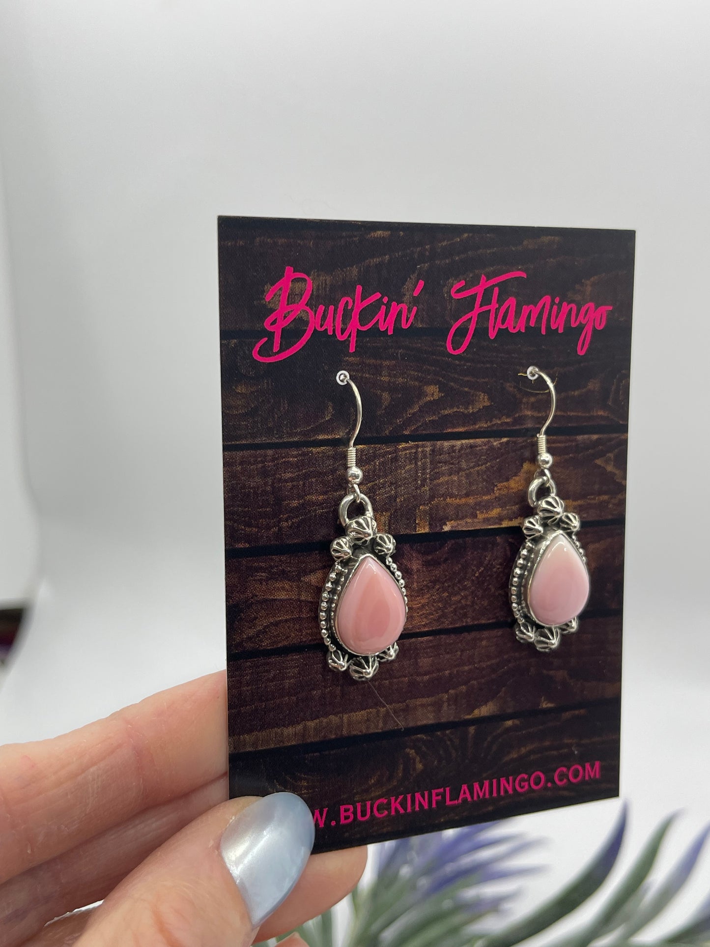 Pink Conch Teardrop Dangle Earrings
