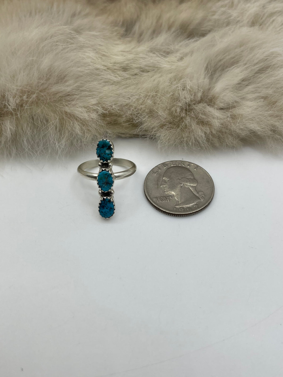 7.5 Turquoise 3 Stone Ring, Navajo