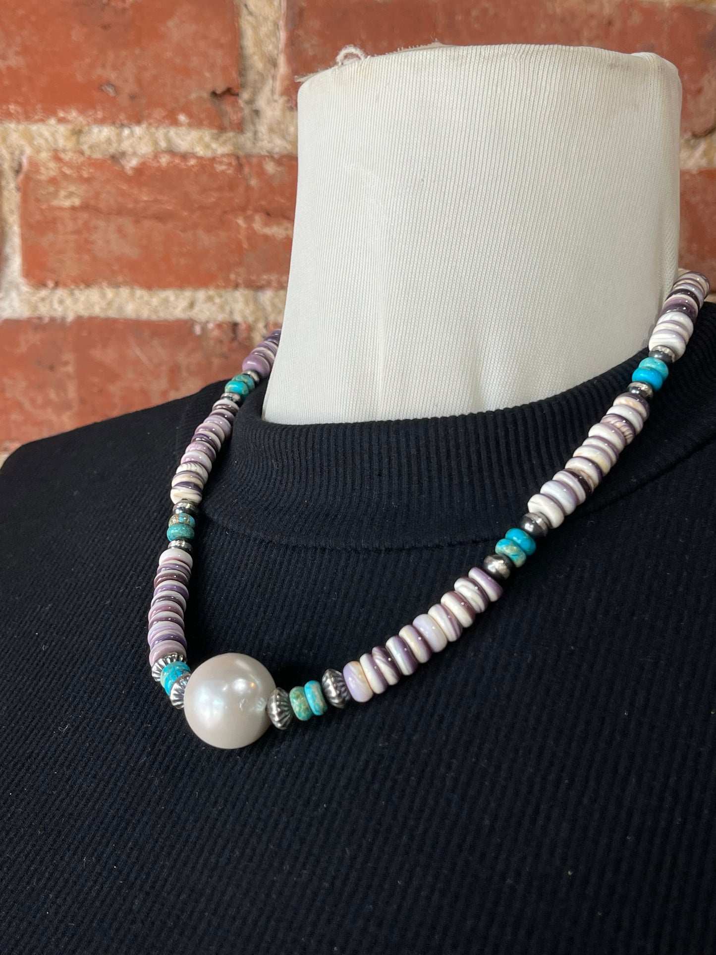 20" Wampum Shell Necklace with Fresh Water Pearl