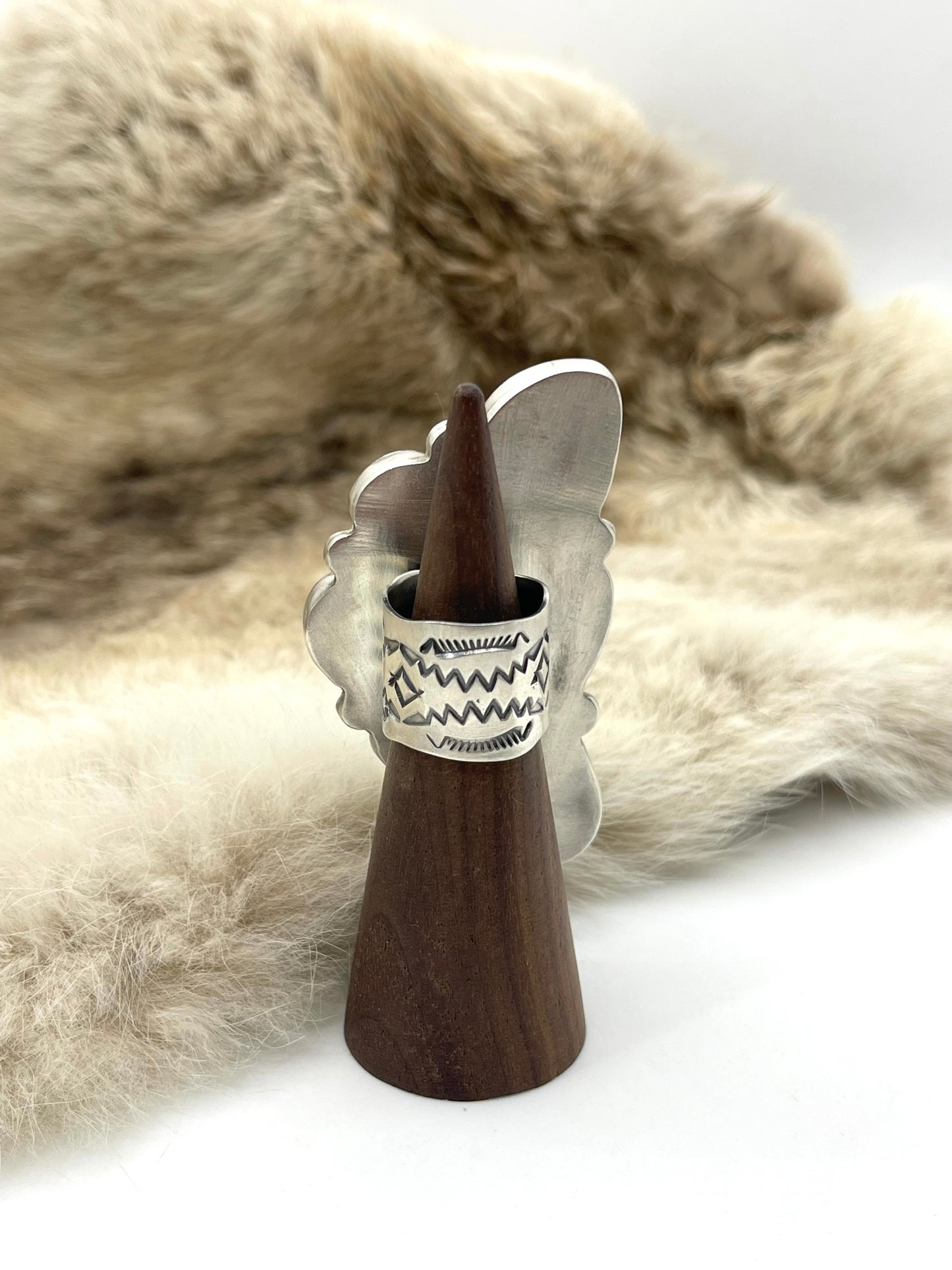 Adjustable (6.0-10.0) High Grade Kingman Turquoise Half Cluster Ring by Thompson Piaso, Navajo