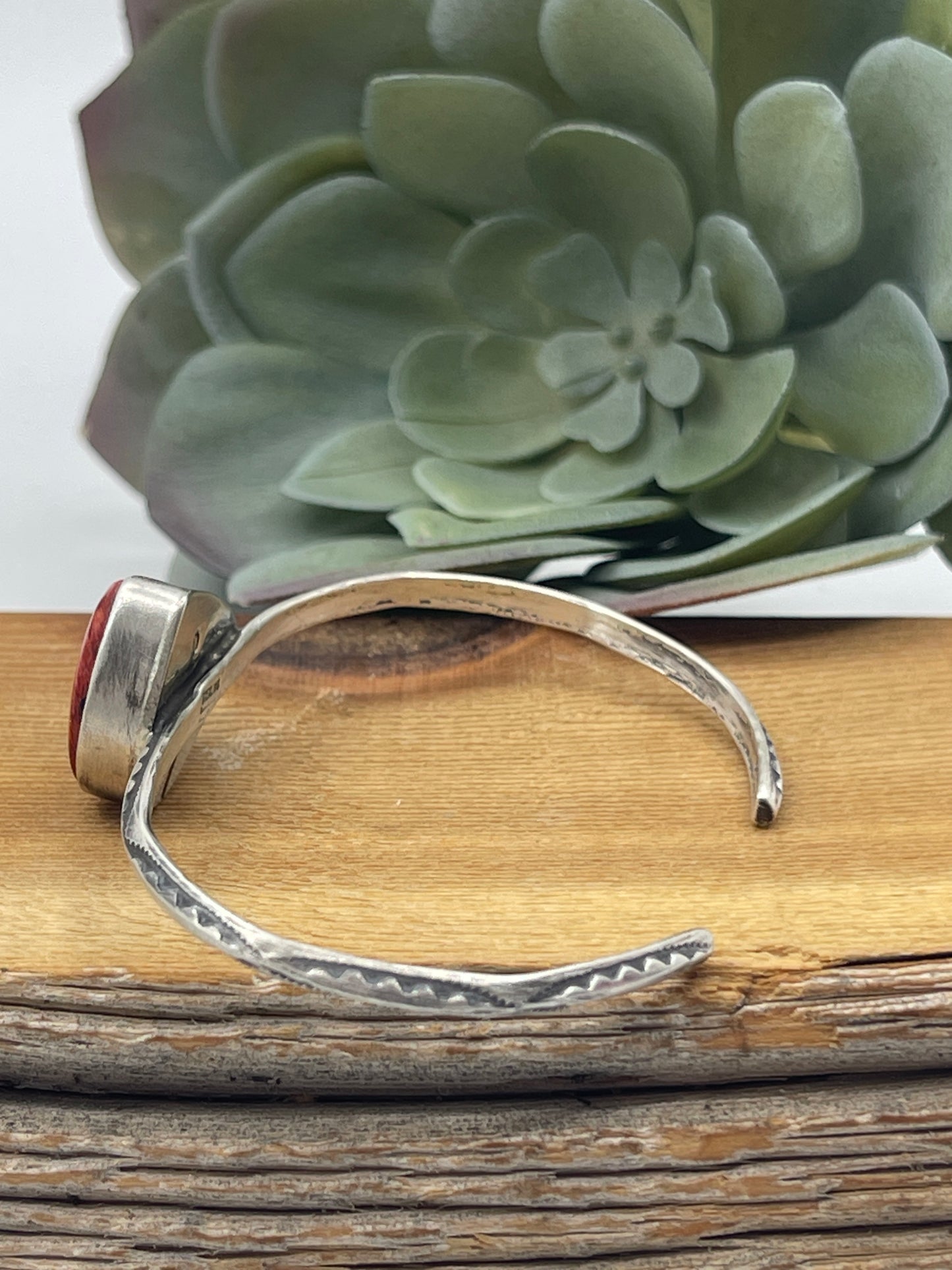 5 1/2"-7" Red Spiny Oyster Shell Triangle Wire Cuff by Judith Dixon, Navajo
