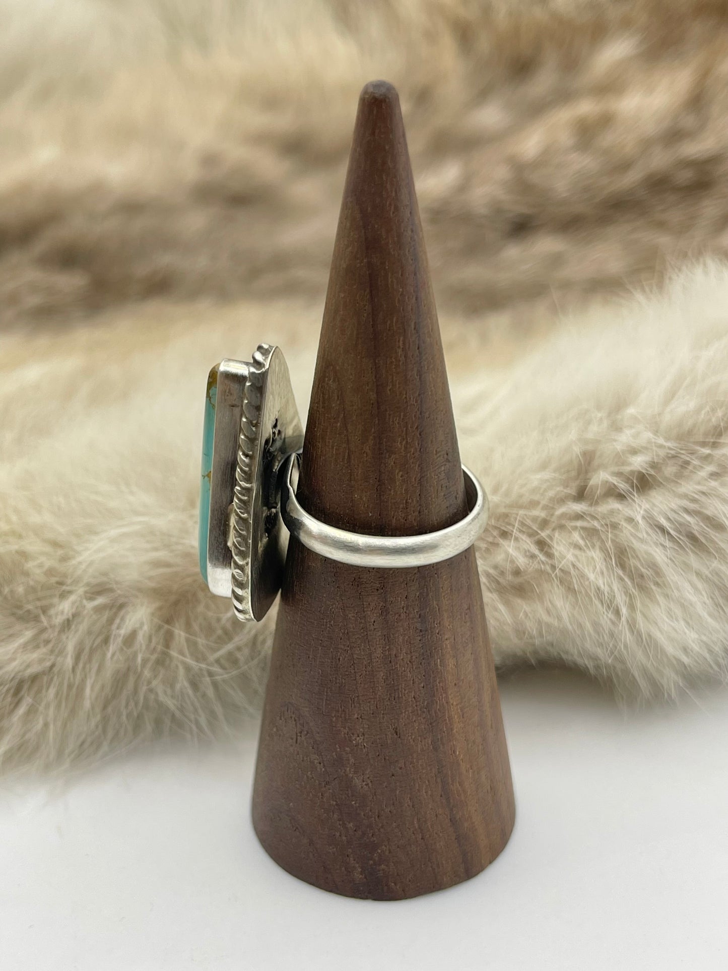 6.0-10.0 #8 Turquoise Adjustable Ring by Larson Chee, Navajo