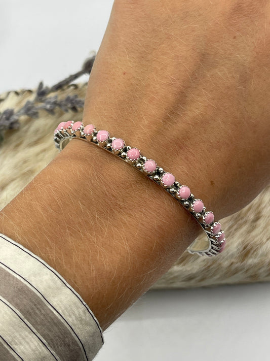 7 3/4" Pink Conch Shell Bangle by Gaynell Parker, Navajo