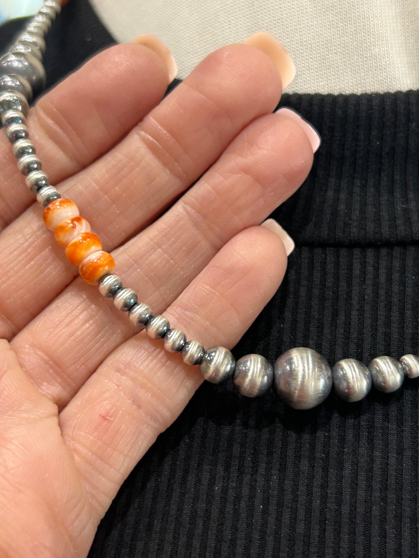 19"+1.5" Orange Spiny Oyster Navajo Pearl Necklace