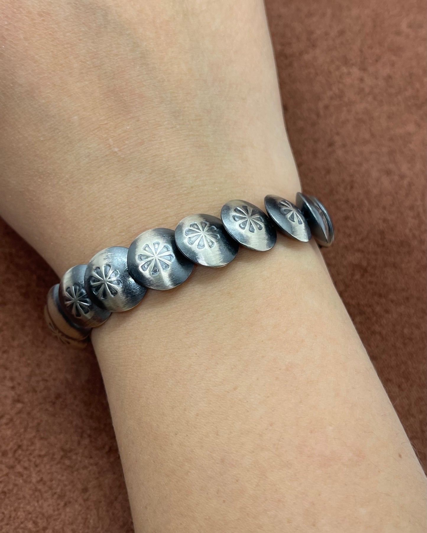 6 3/4"-7 3/4" Handmade Pillowbead Bracelet by Maryetta Daukei Kellywood, Navajo