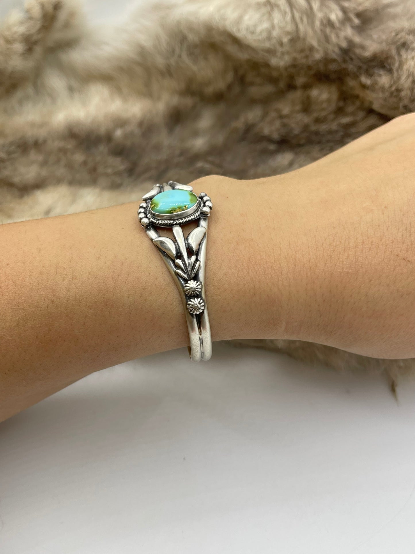 5.75”-7.5” Sonoran Gold Turquoise Single Stone Cuff