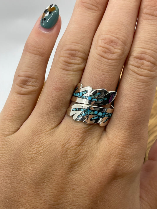 Adjustable Turquoise and Coral Chip Inlay Feather Ring (9.0-13.0)