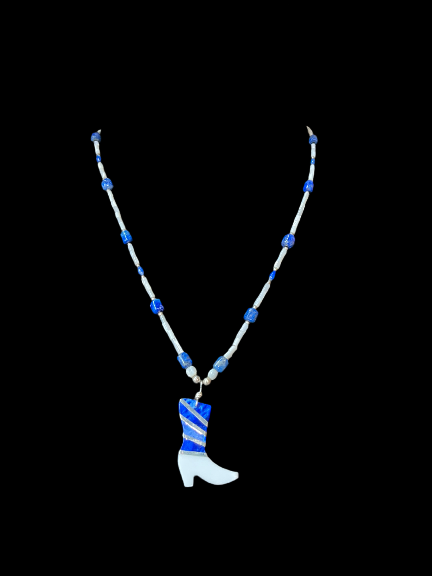 Santo Domingo Mother of Pearl and Denim Lapis Necklace