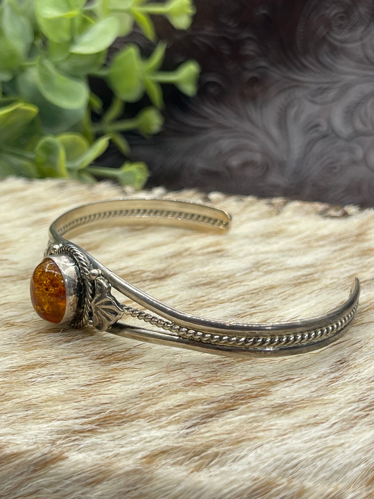 5.5''- 7'' Amber Stone Cuff