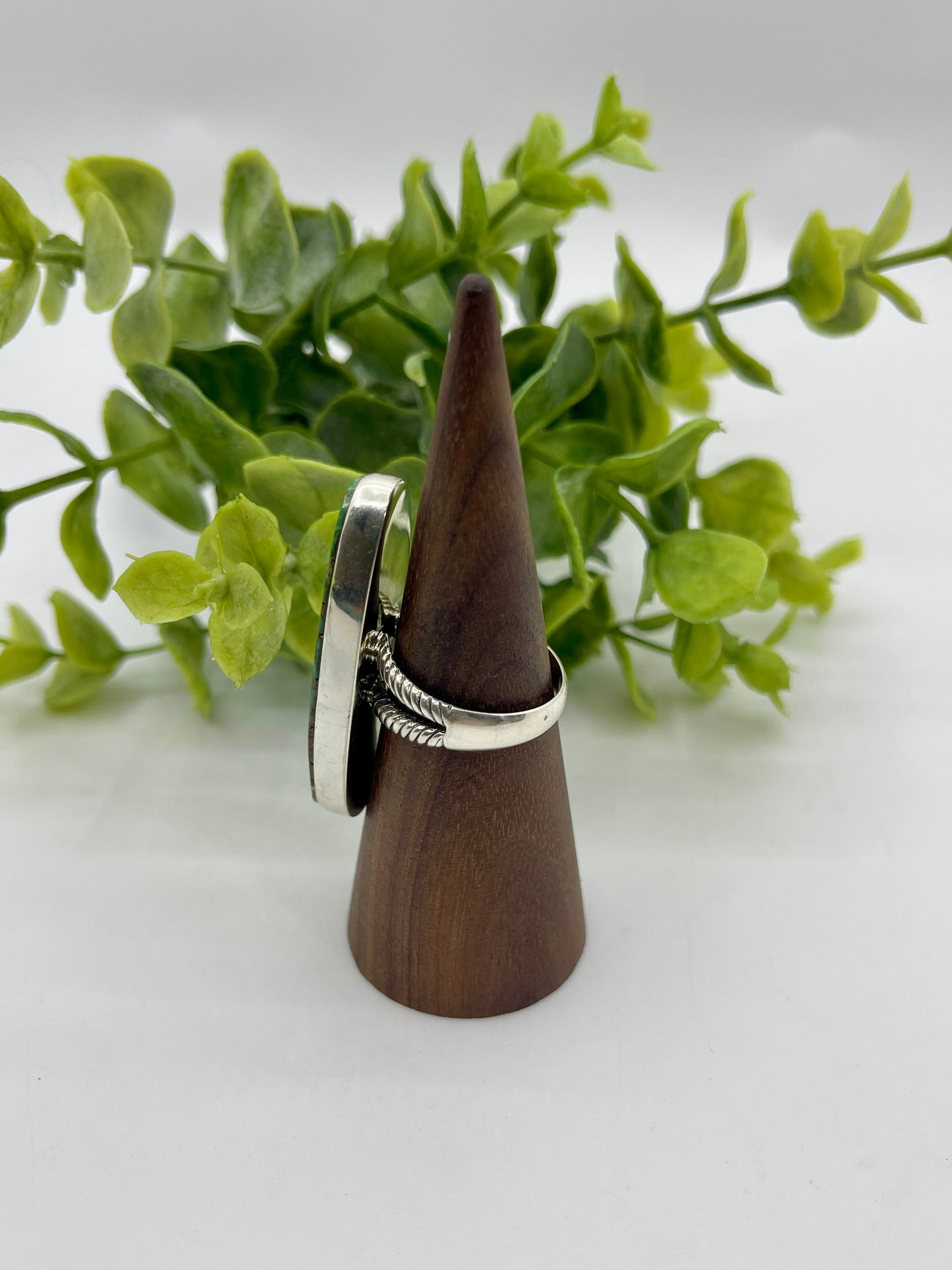 8.5 Oval Natural Kingman Turquoise Ring