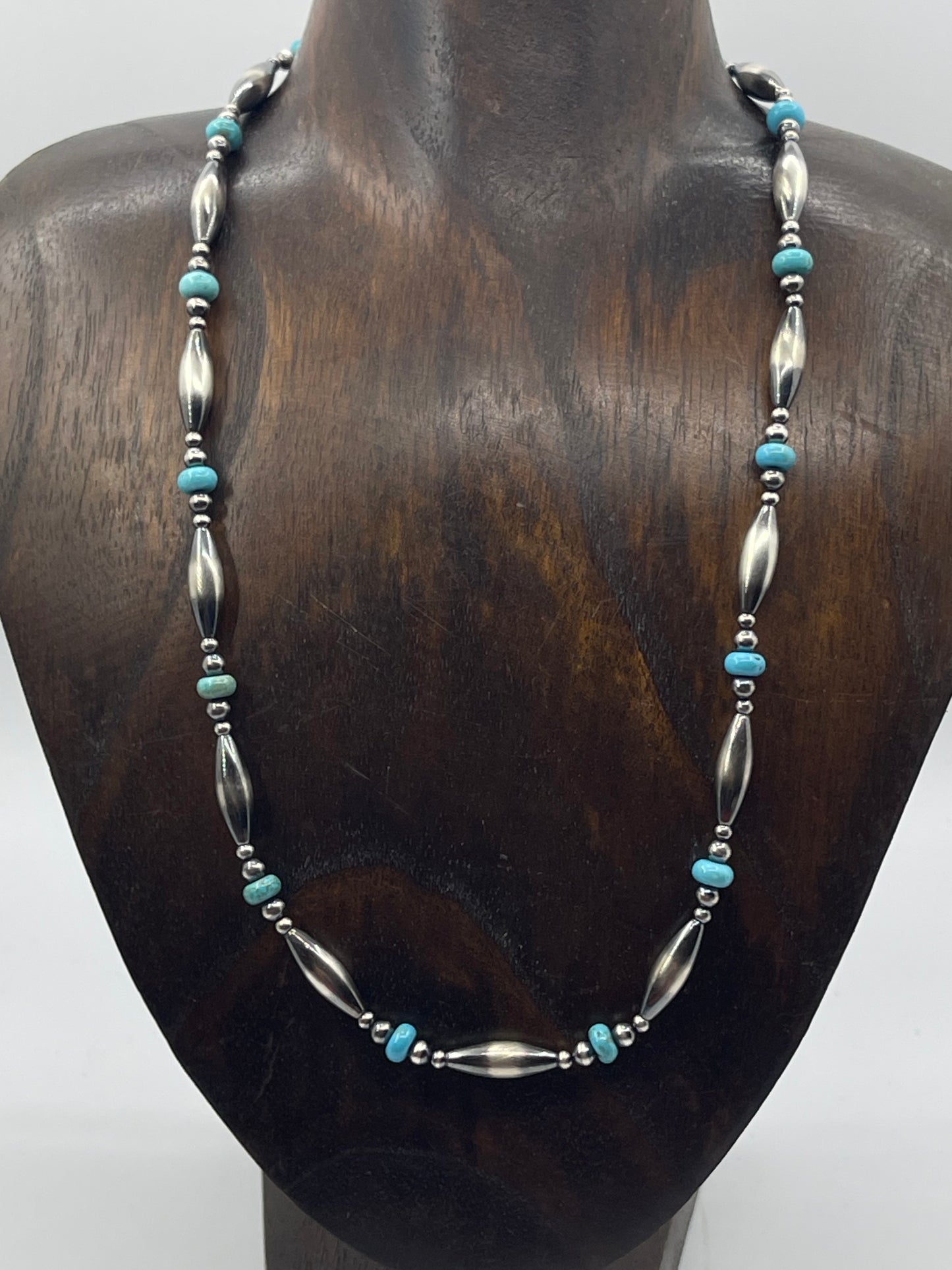 21" 6mm Melon Navajo Pearl Beaded Necklace with Turquoise