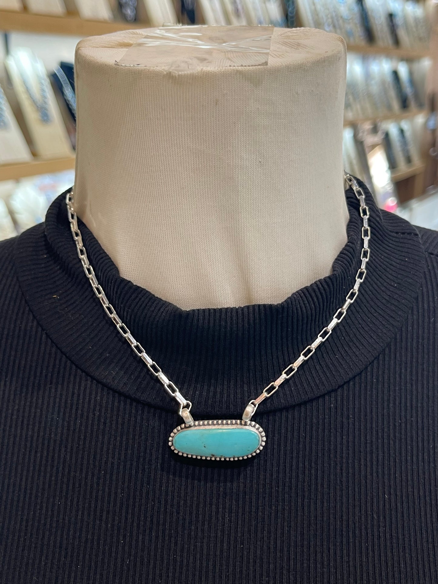 16" Turquoise Single Stone Necklace