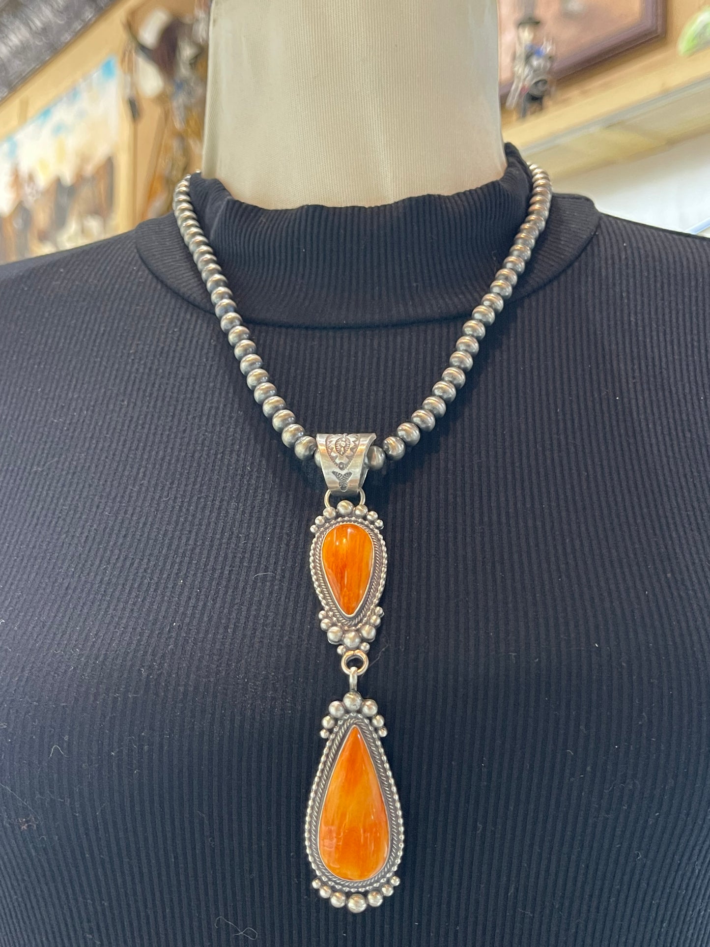 Light Spiny Oyster 2 Stone Pendant on 20" 7mm Navajo Style Pearls by Tom Lewis, Navajo