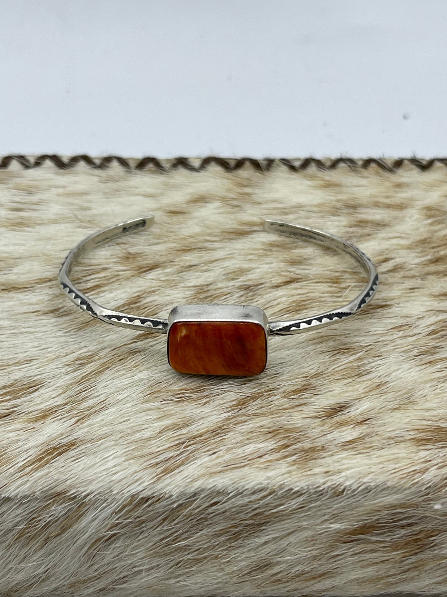 5 1/4"-7 1/2" Orange Spiny Oyster shell Triangle Wire Cuff by Judith Dixon, Navajo