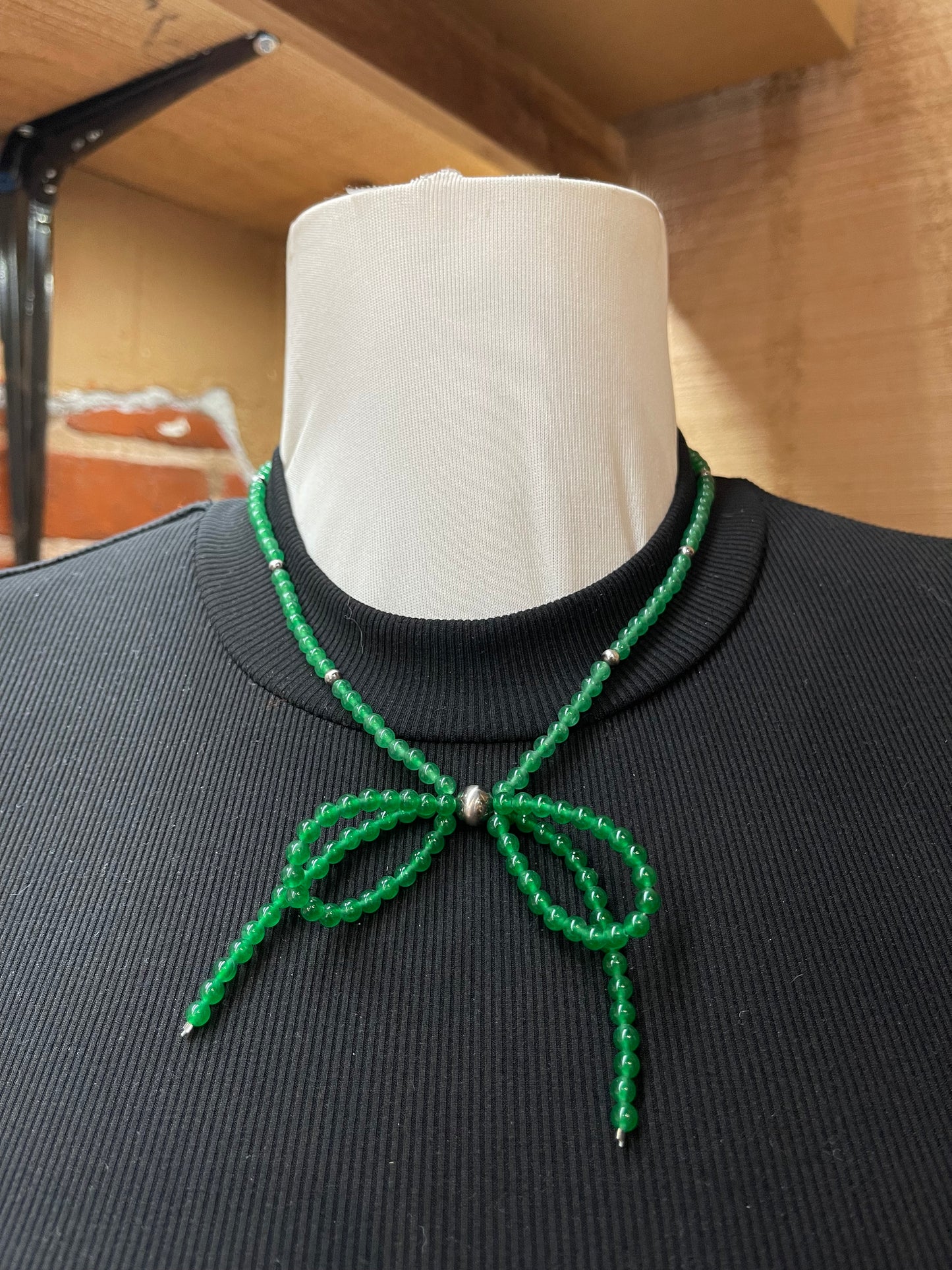 18" Green Jade Bow Necklace