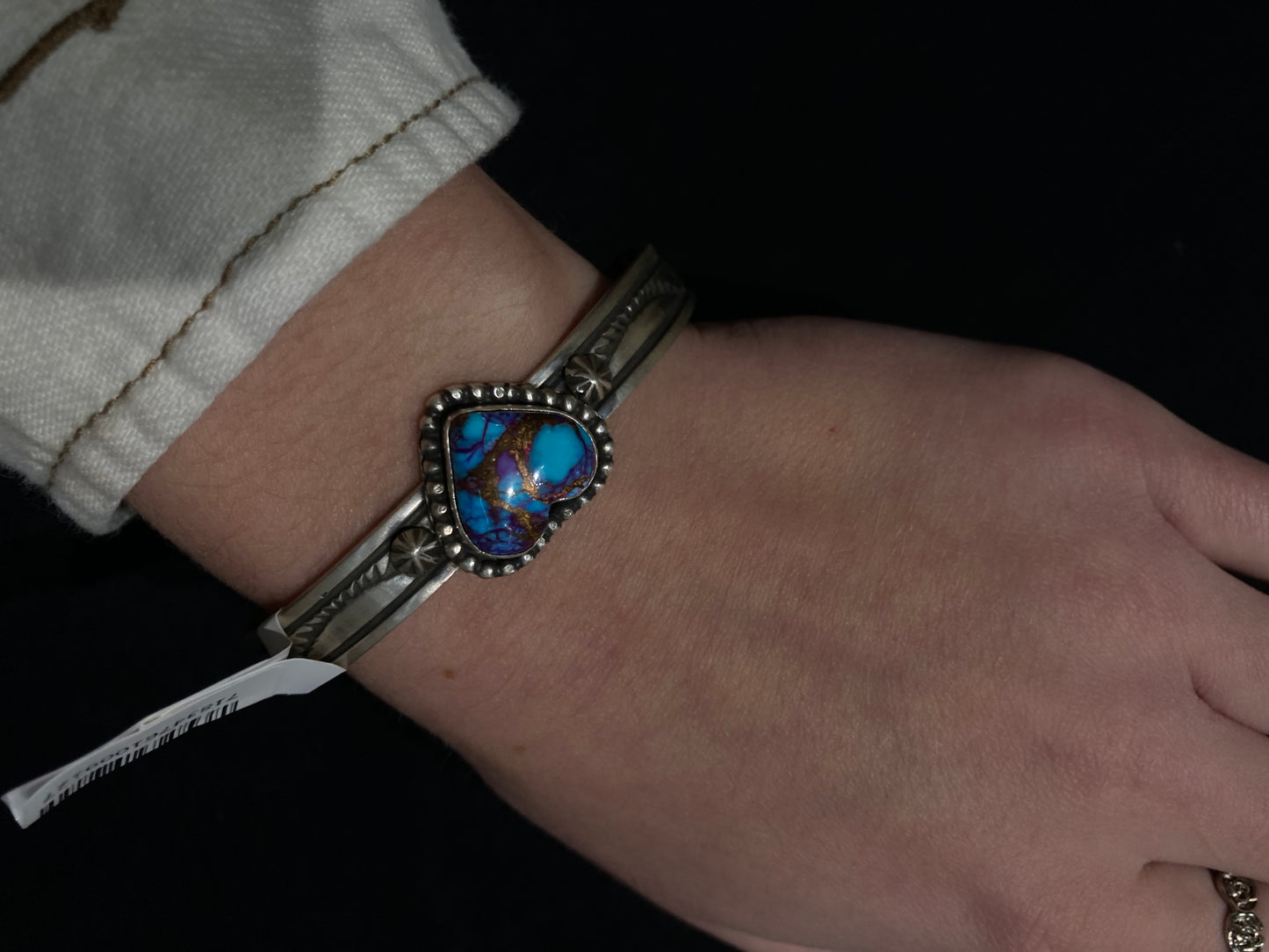 6"-7 1/4" Purple Mojave Heart Cuff by Rick Enriquez, Navajo