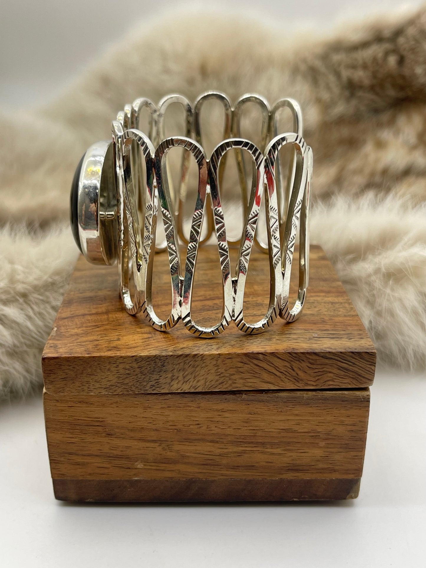 7" Black Onyx Teardrop Cuff by Maxie Bahe, Navajo