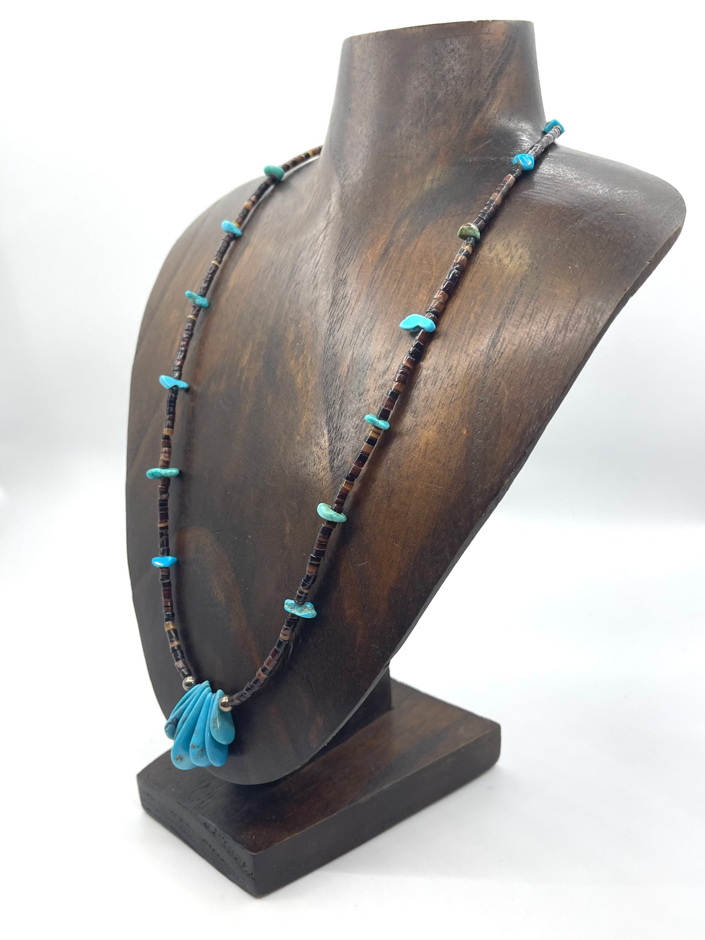 20" Pin Shell & Turquoise With Turquoise Slabs Necklace