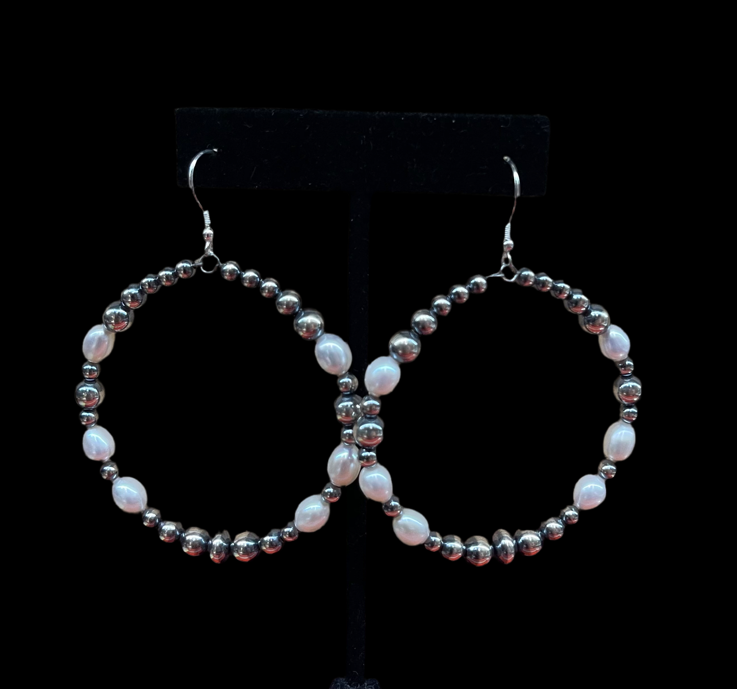 Graduated Navajo Pearl and Freshwater Pearl Hoop Dangle Earrings