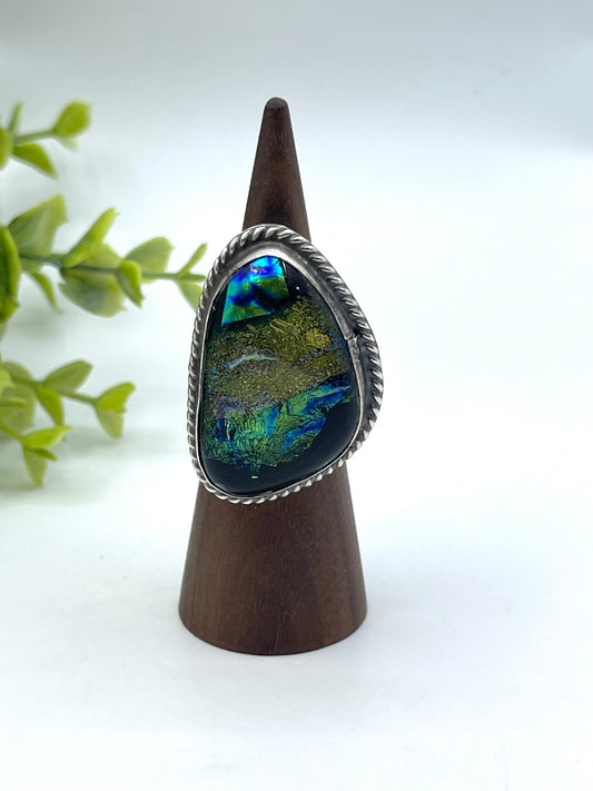 Adjustable 6.0+ Dichroic Glass Ring
