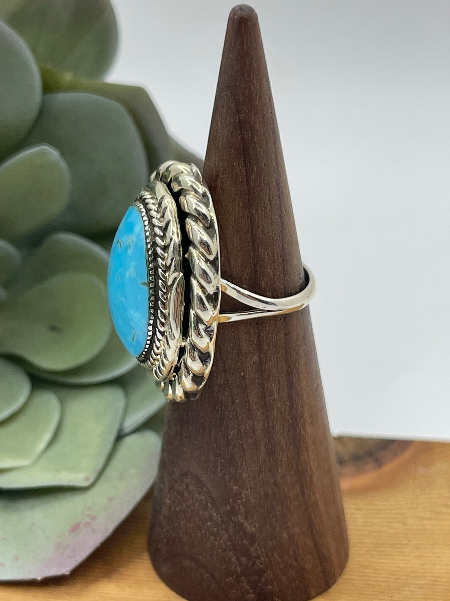 5.0 Ring by Jerome Lee, Navajo