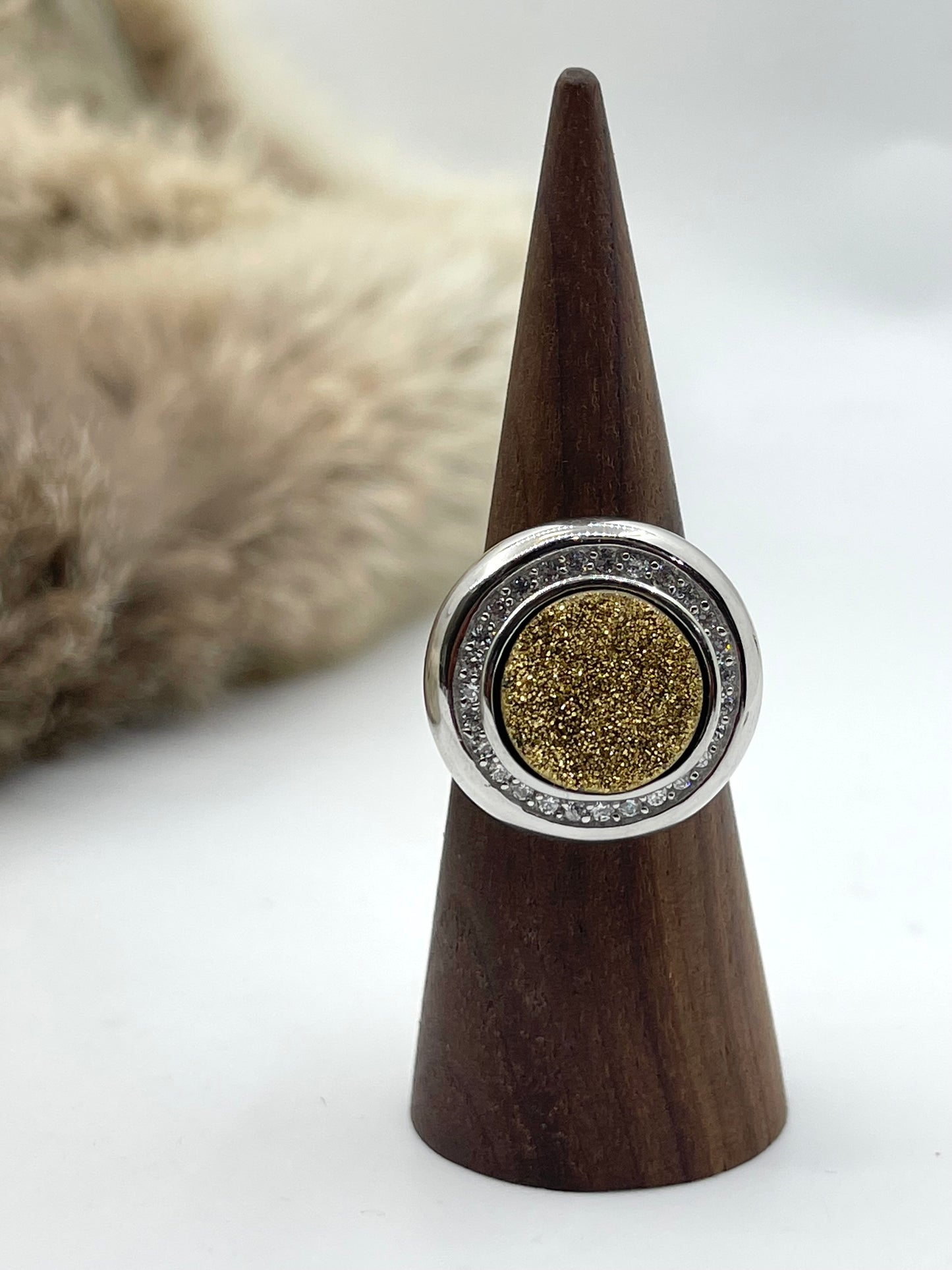 9.0 Gold Druzy Ring
