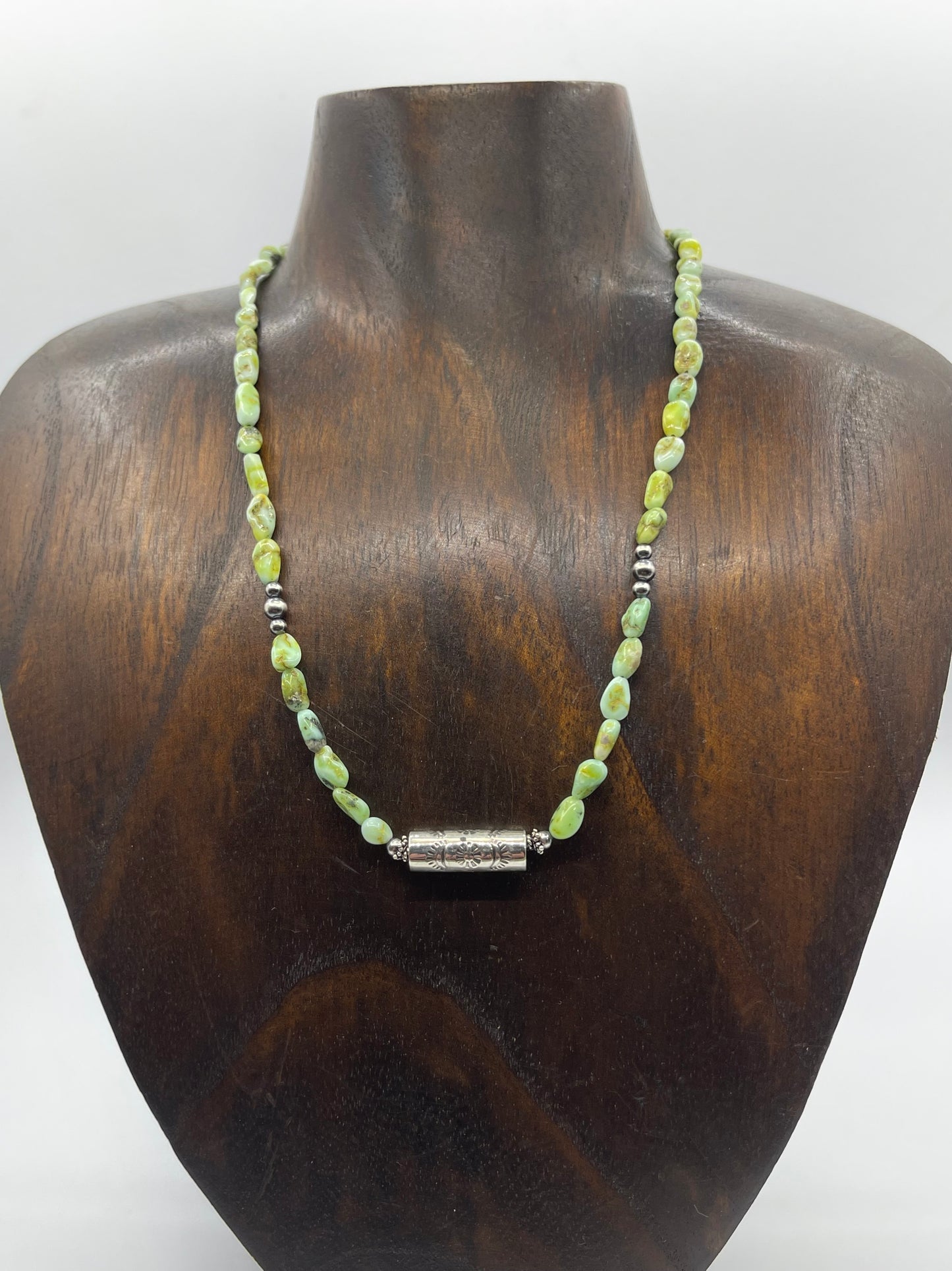 16" Palomino Turquoise with Navao Style Pearls Necklace