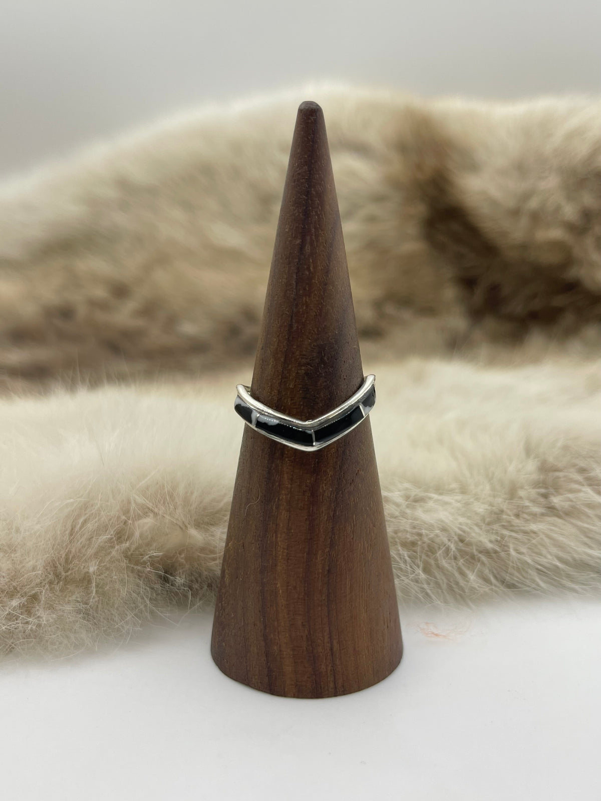 7.0 White Buffalo Inlay Chevron Ring by Jamie Johnson, Navajo
