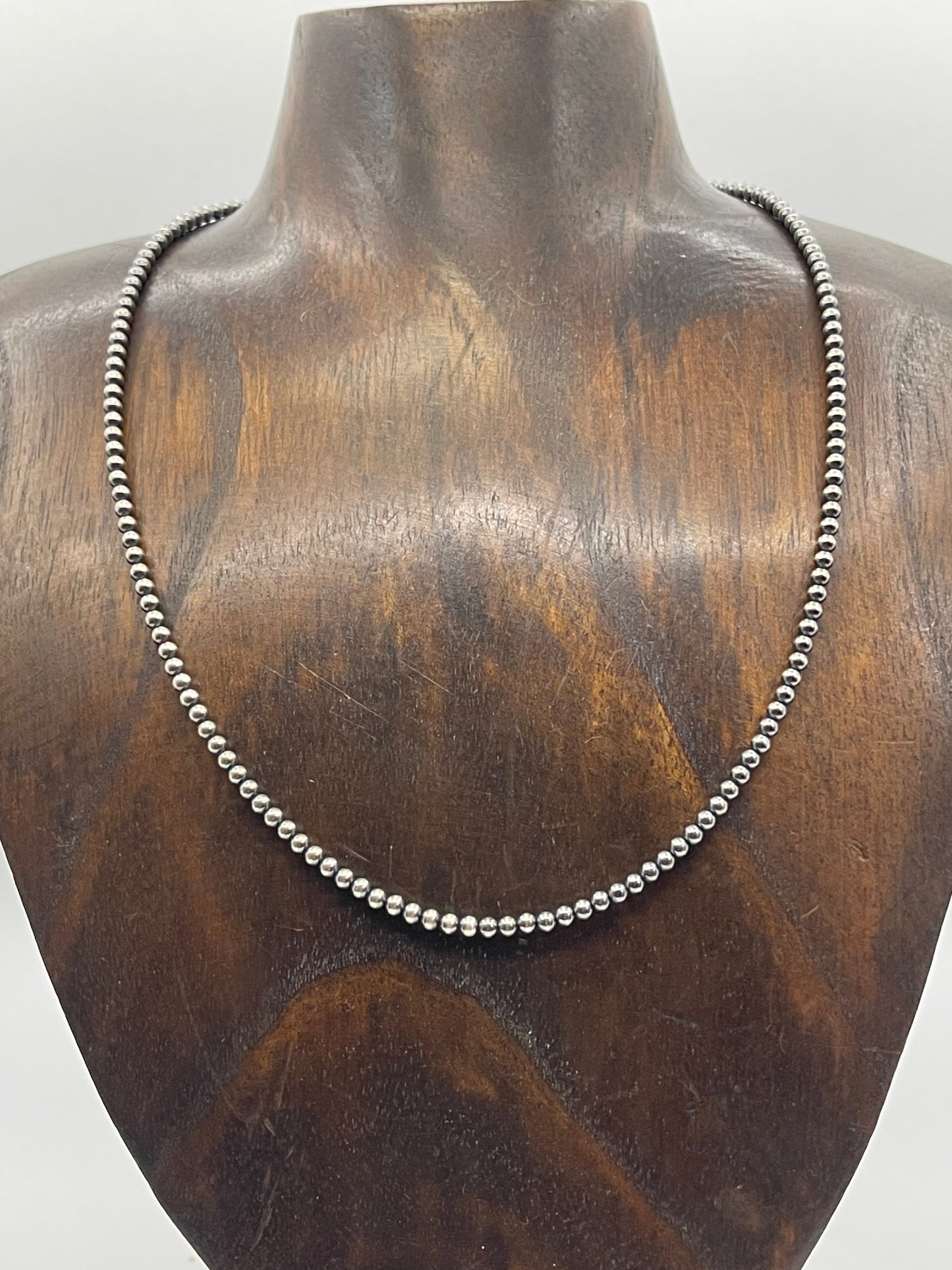 18" 3mm Navajo Style Pearl Necklace