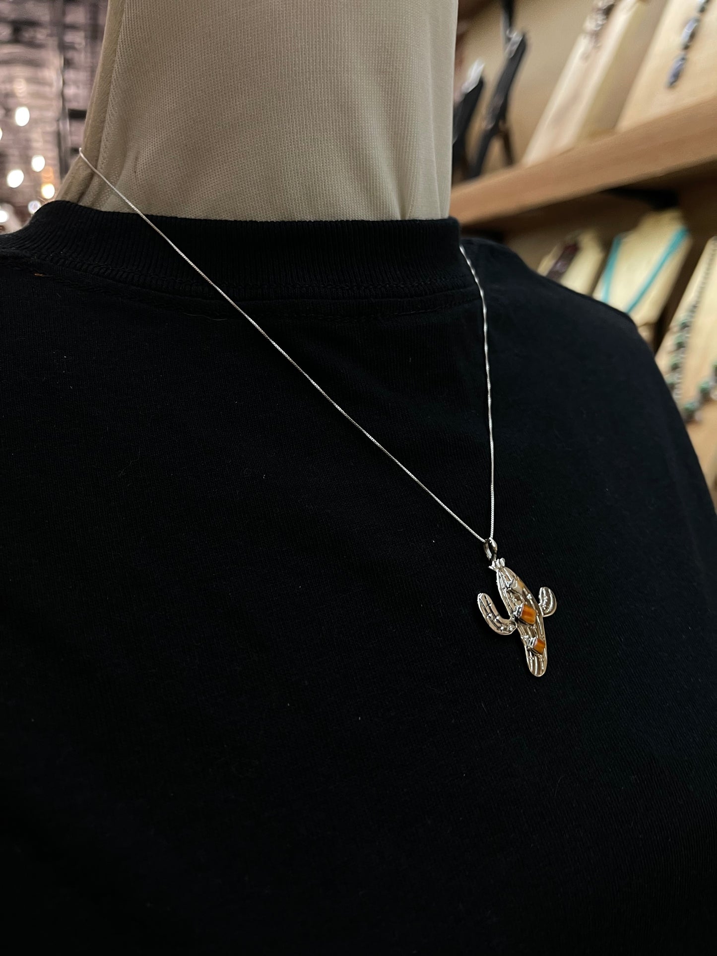 18" Orange Spiny Oyster Shell Cactus Necklace by Sonyei Coho, Navajo